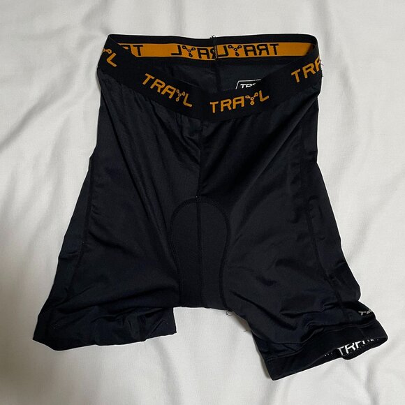 TRAYL Bike Shorts Size Small Black Padding Preowned - Picture 1 of 2